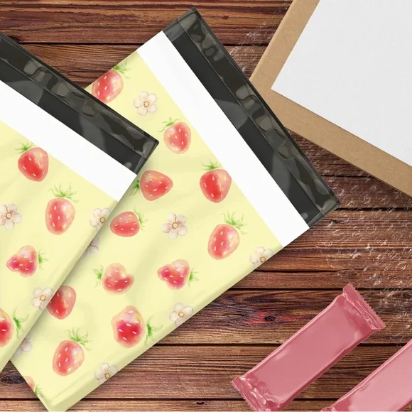 Strawberries Poly Mailer’s 10x13 Pack of 25 - Picture 9 of 9